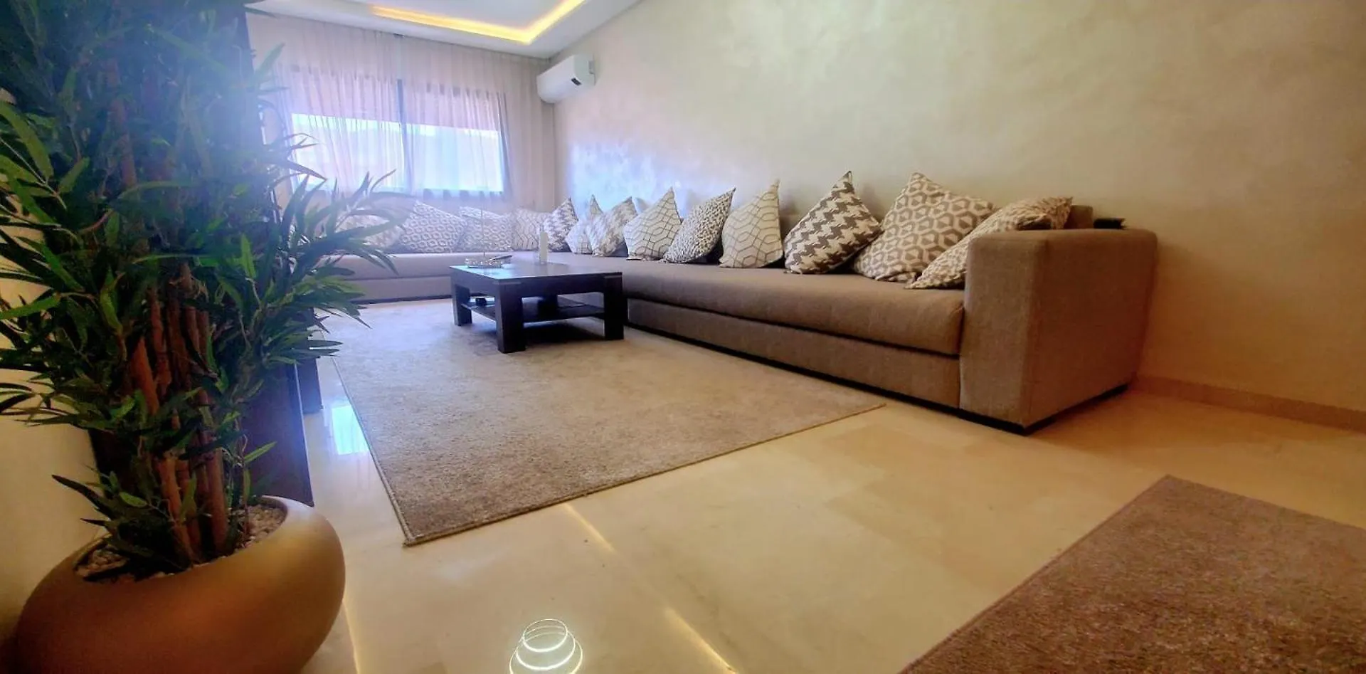 Super Appartement Haut Standing Ensoleille Gare Marrakesh